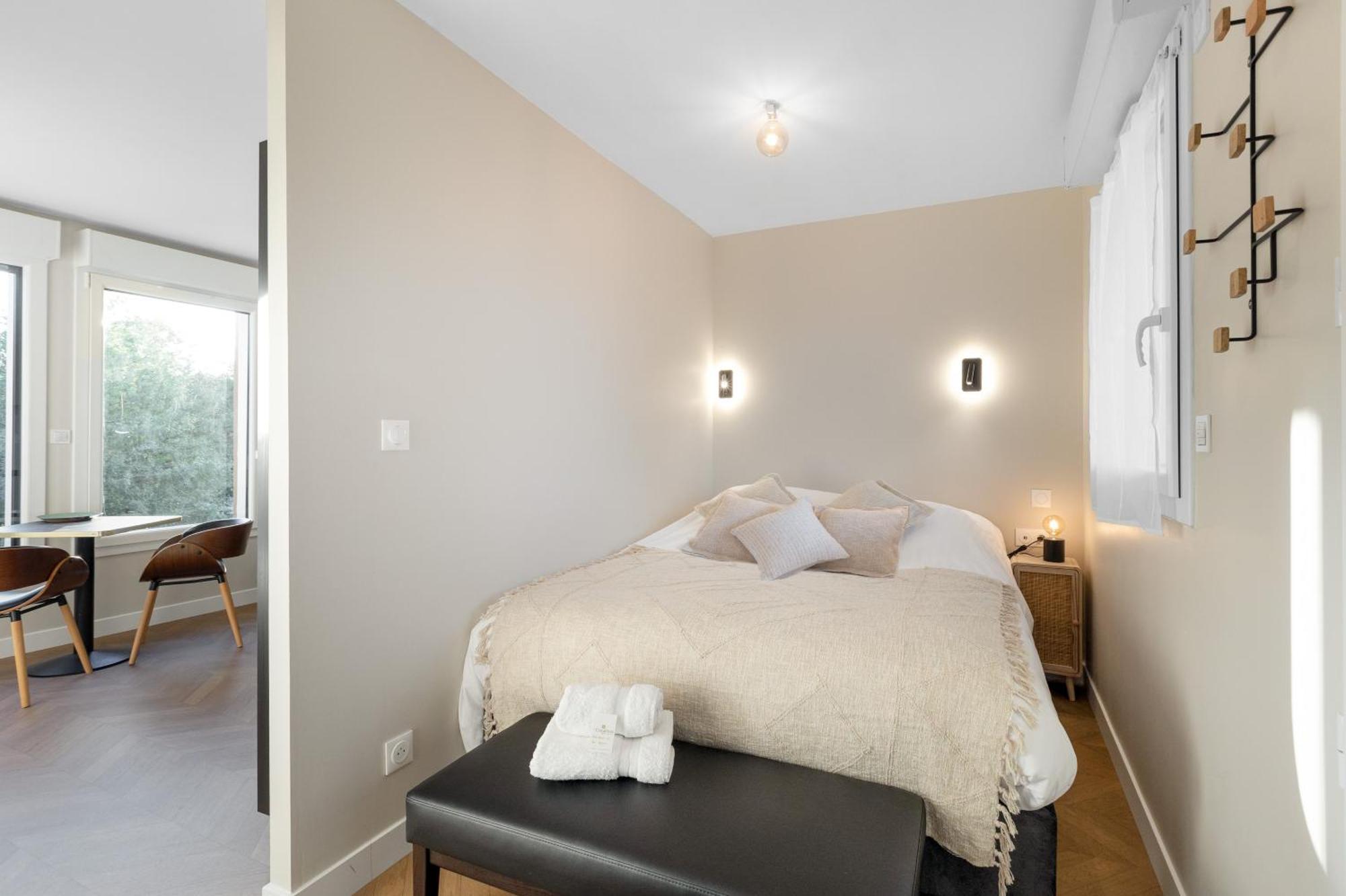 Appart Hotel Coraline - Genas Lyon Eurexpo Eksteriør bilde